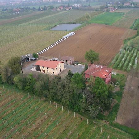 Agriturismo La Marletta Imola Luaran gambar